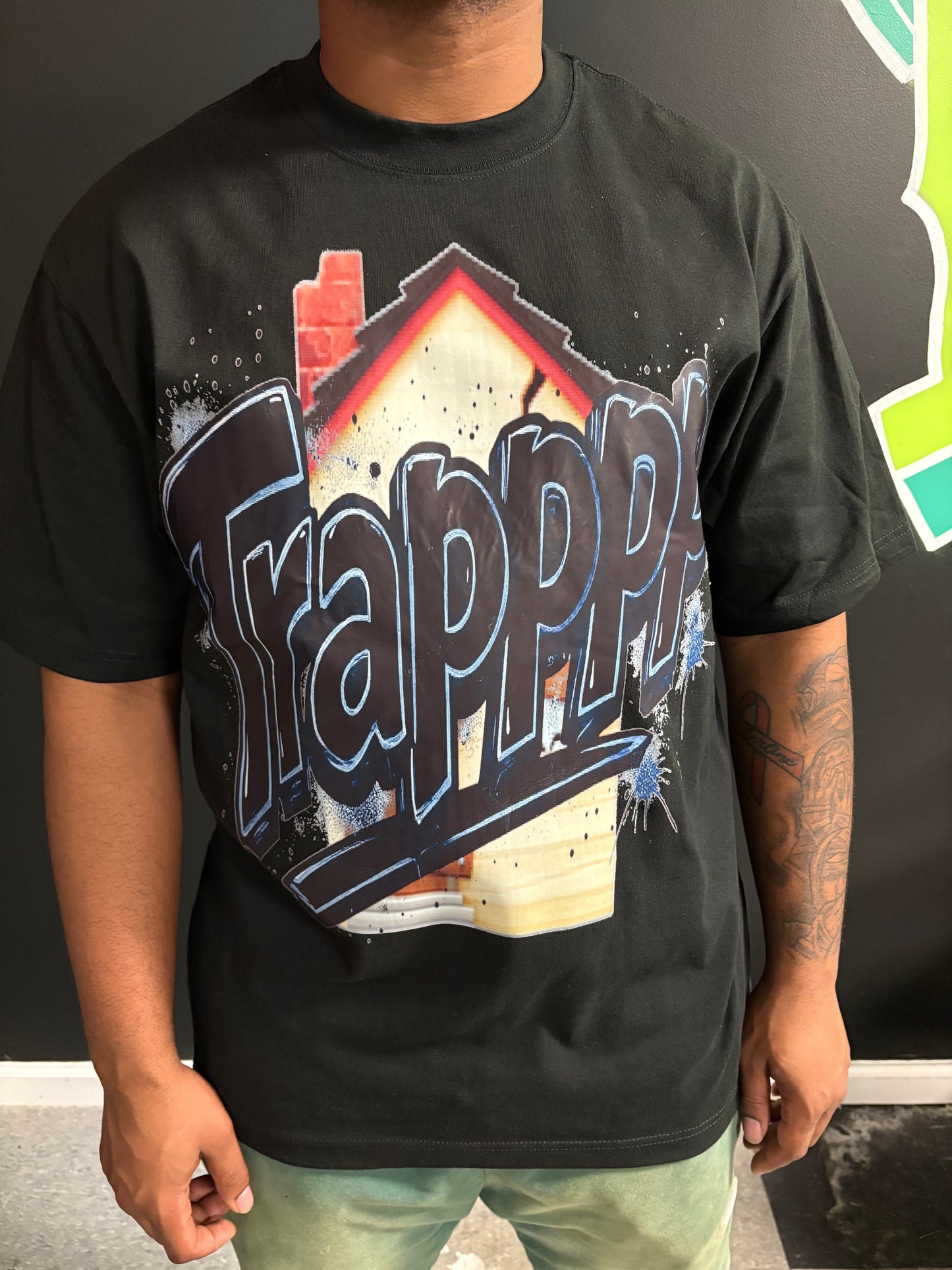 “TRAPPPP” TEE