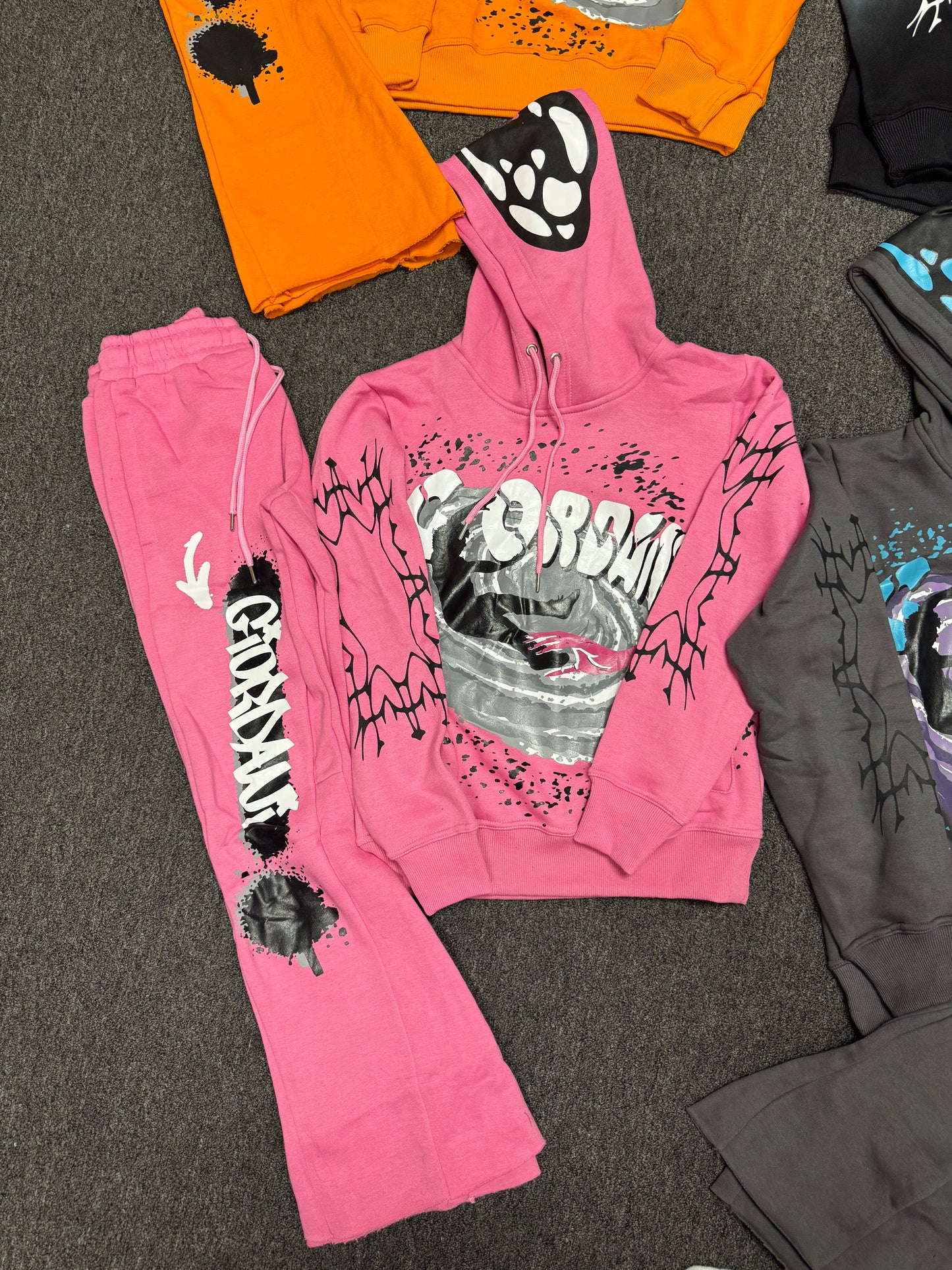 Giordani “Sinking Society” Sets