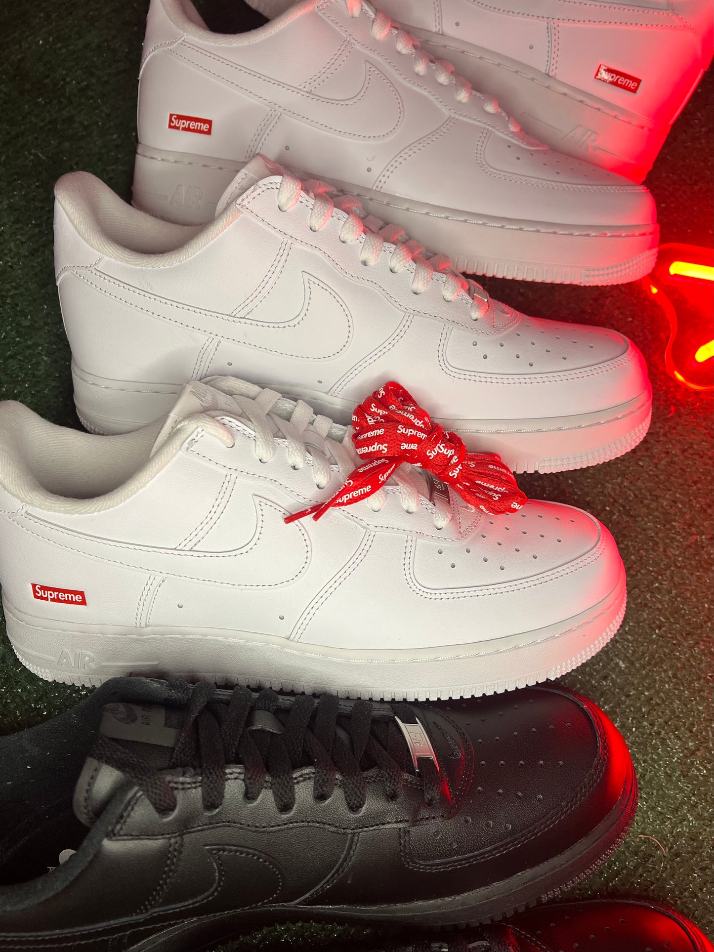 White Supreme AF1